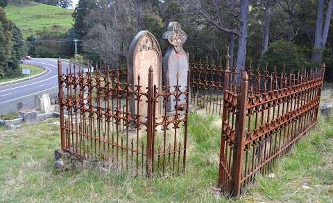 Photo: Hillside pioneer cemetery Photo: Hillside pioneer cemetery